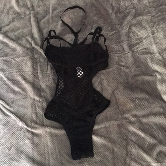 Scandalous strappy one piece mesh bodysuit XS - Picture 4 of 7